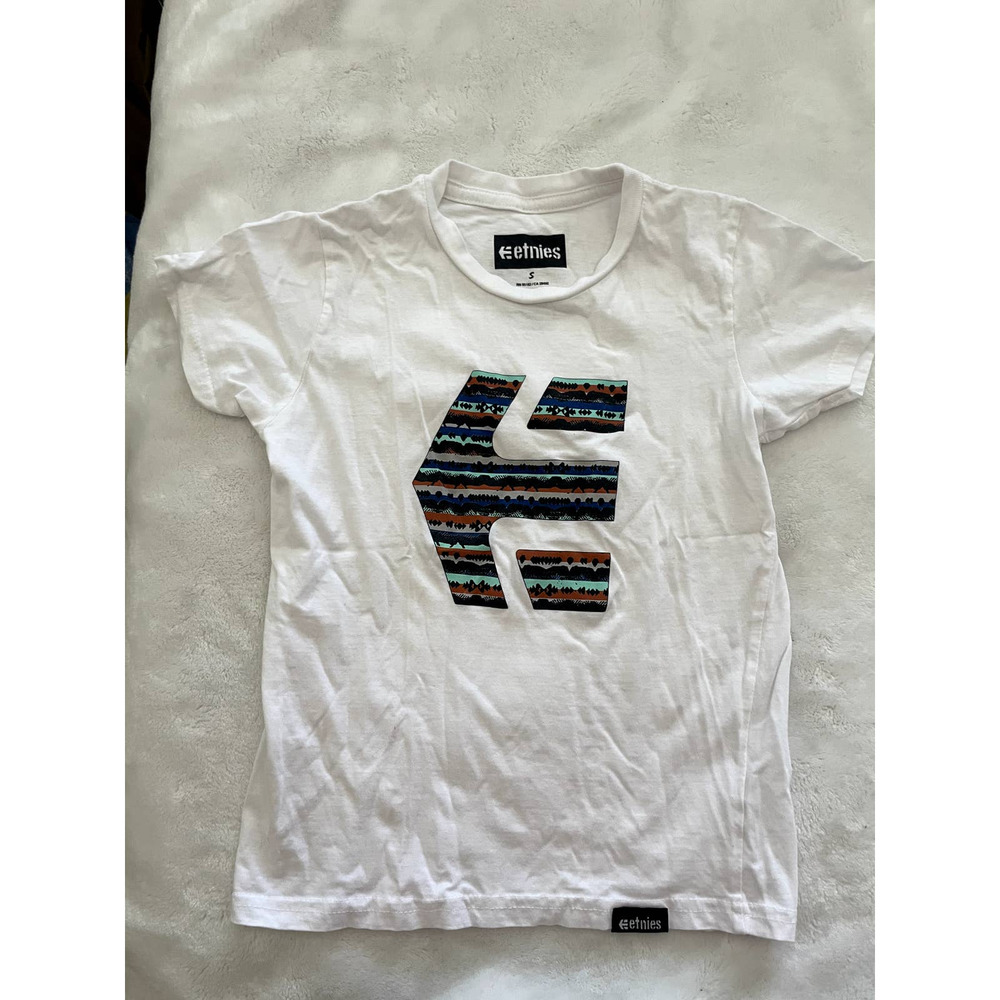 Kids Etnies Icon T-shirt with Colorful Design Small